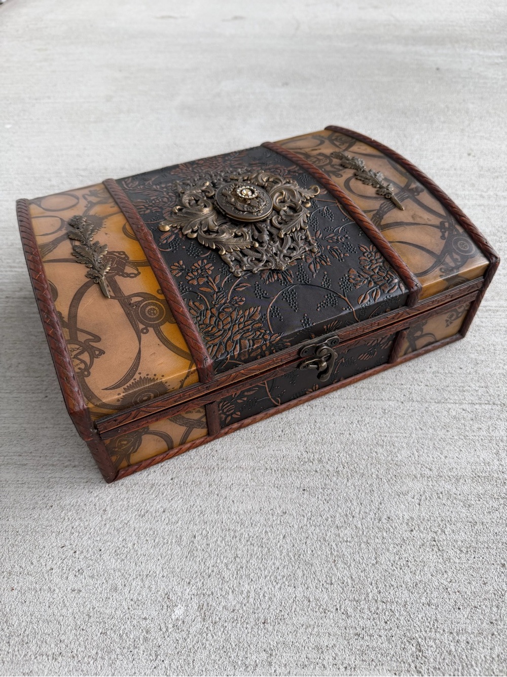 Vintage Rare Jo Marz “First Edition” Decorative Storage Chest / Jewelry Box